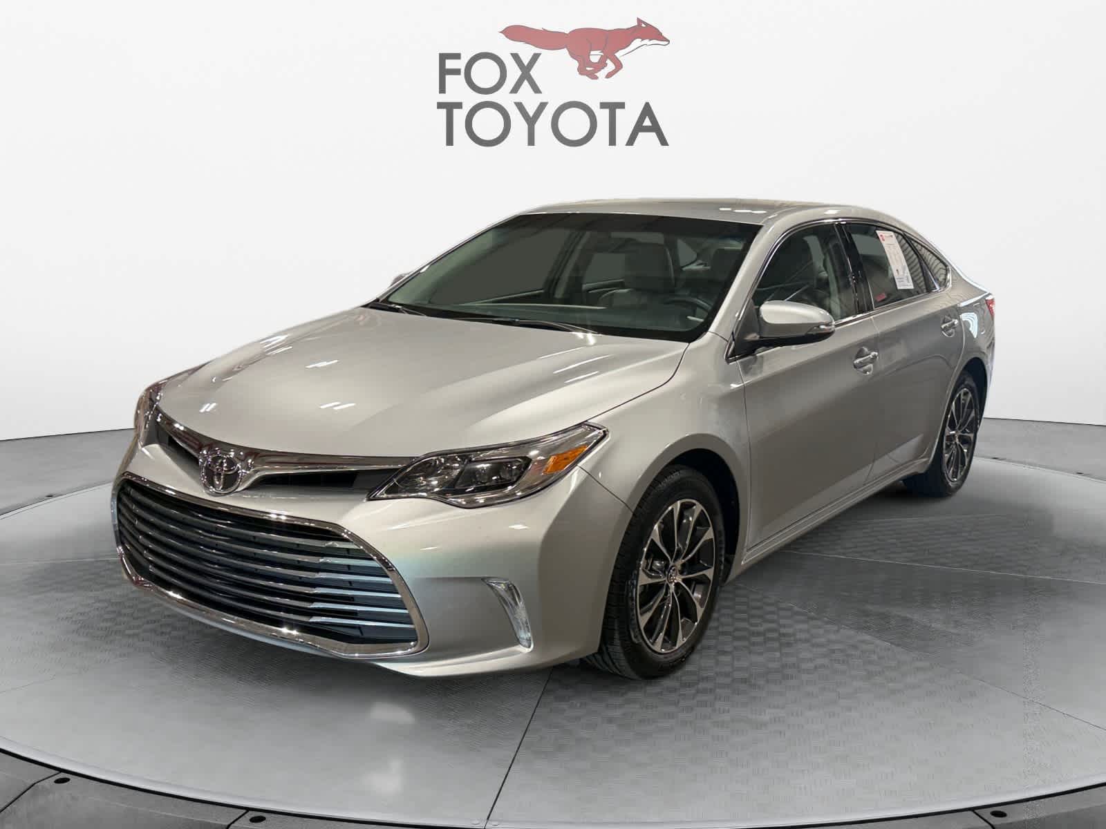 2016 Toyota Avalon XLE's photo