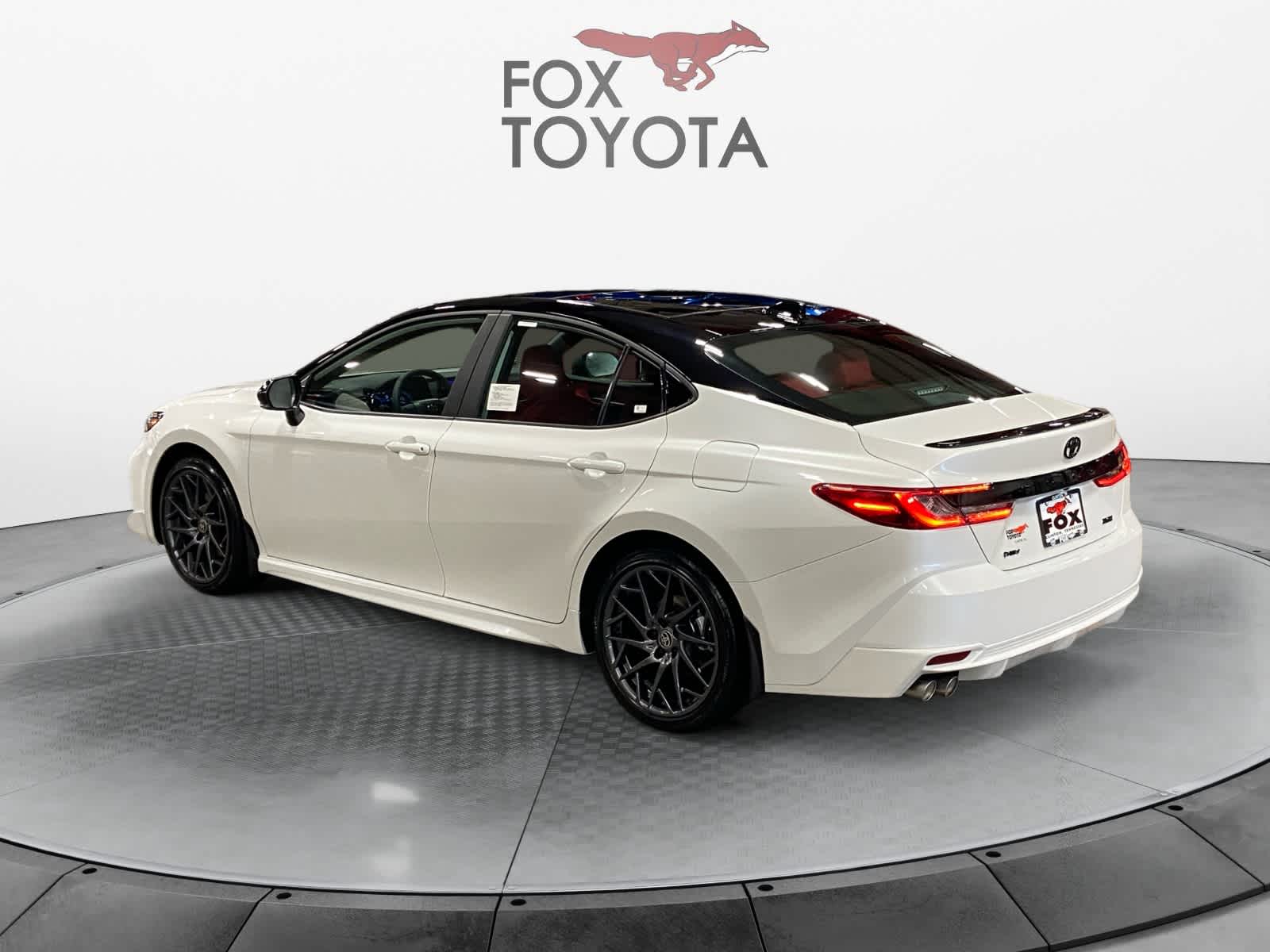 2025 Toyota Camry XSE 3