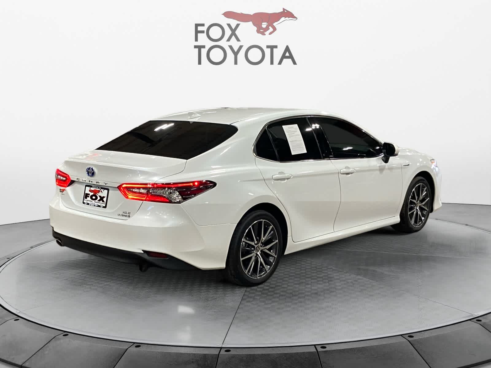 2021 Toyota Camry Hybrid XLE 6