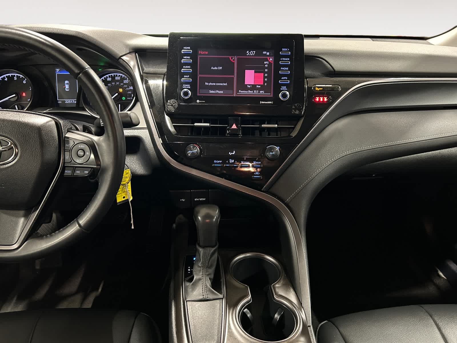 2021 Toyota Camry SE 10