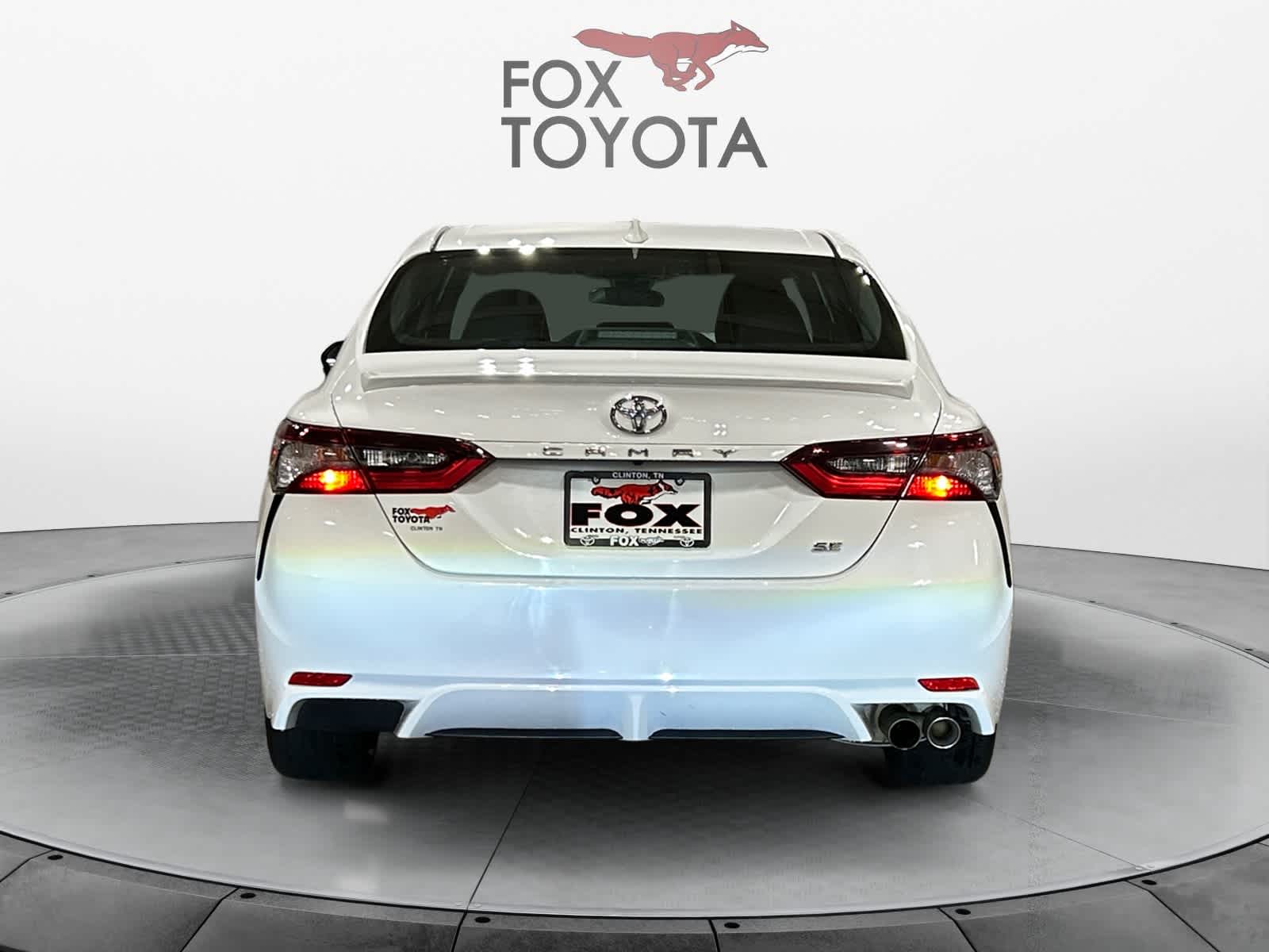 2021 Toyota Camry SE 4