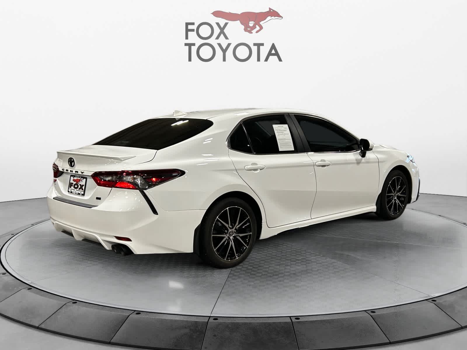 2024 Toyota Camry SE 6