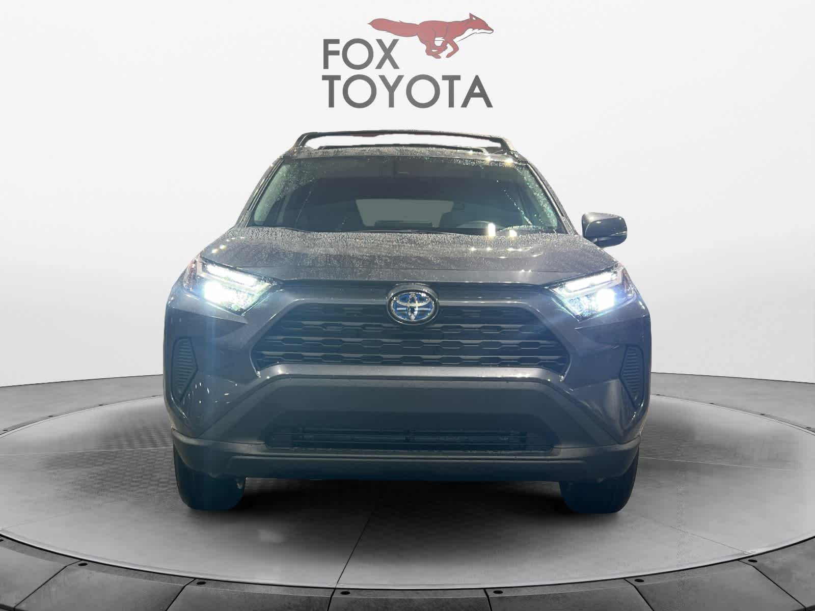 2024 Toyota RAV4 Hybrid LE 8