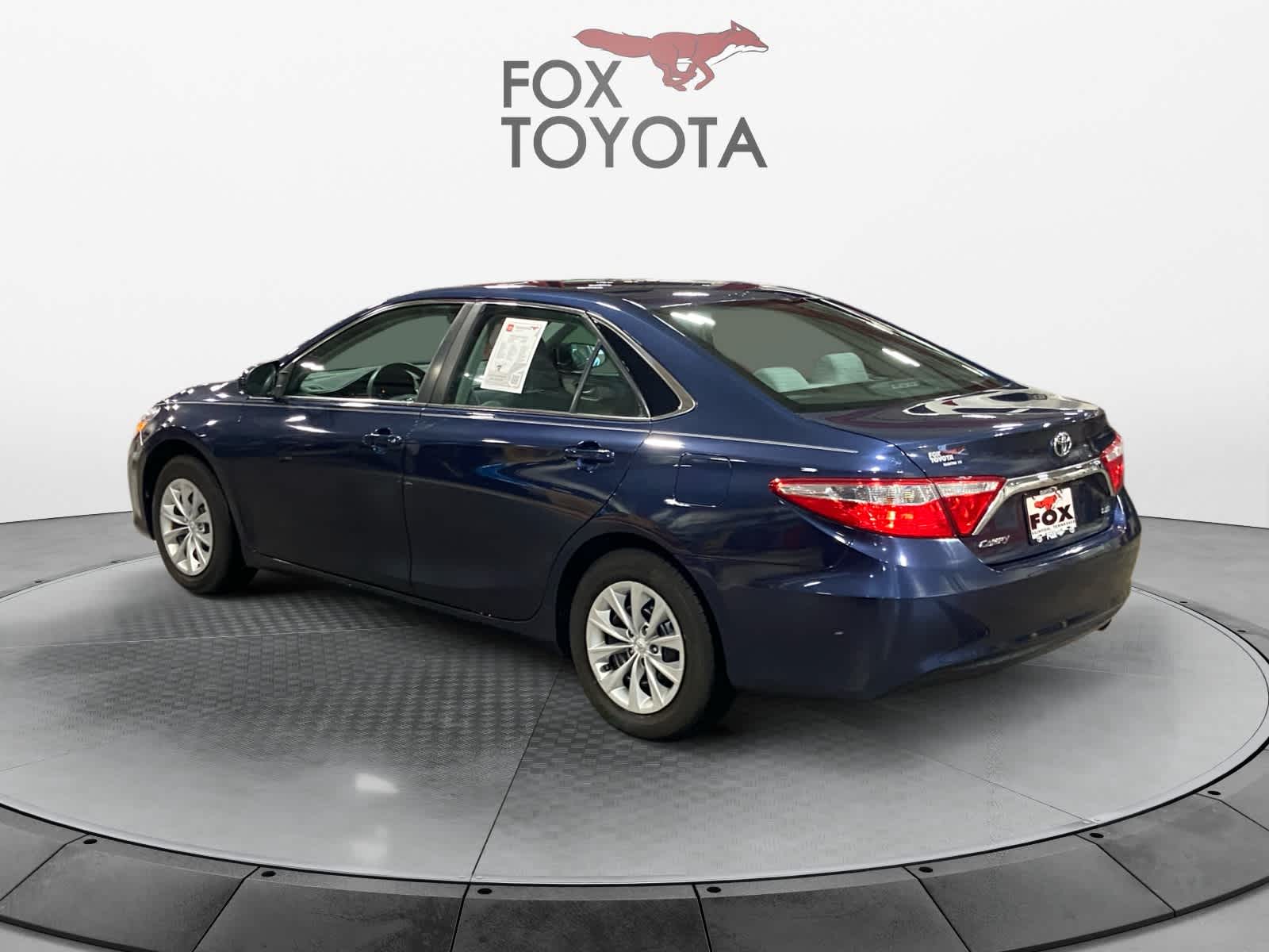 2015 Toyota Camry LE 4