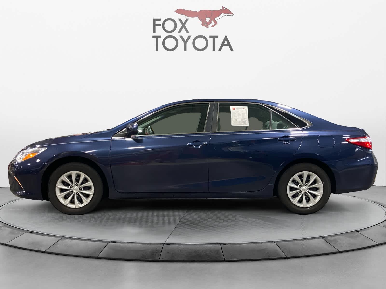 2015 Toyota Camry LE 2