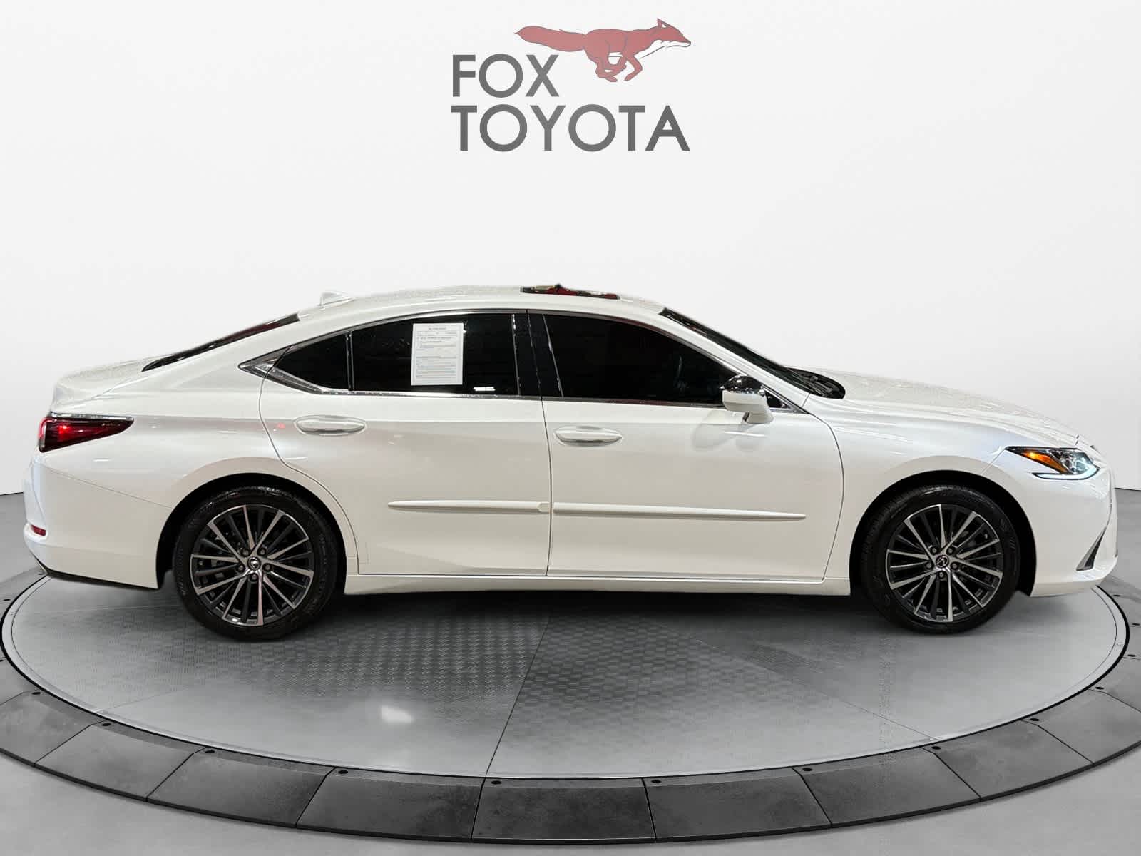Used 2022 Lexus ES 350 Sedan