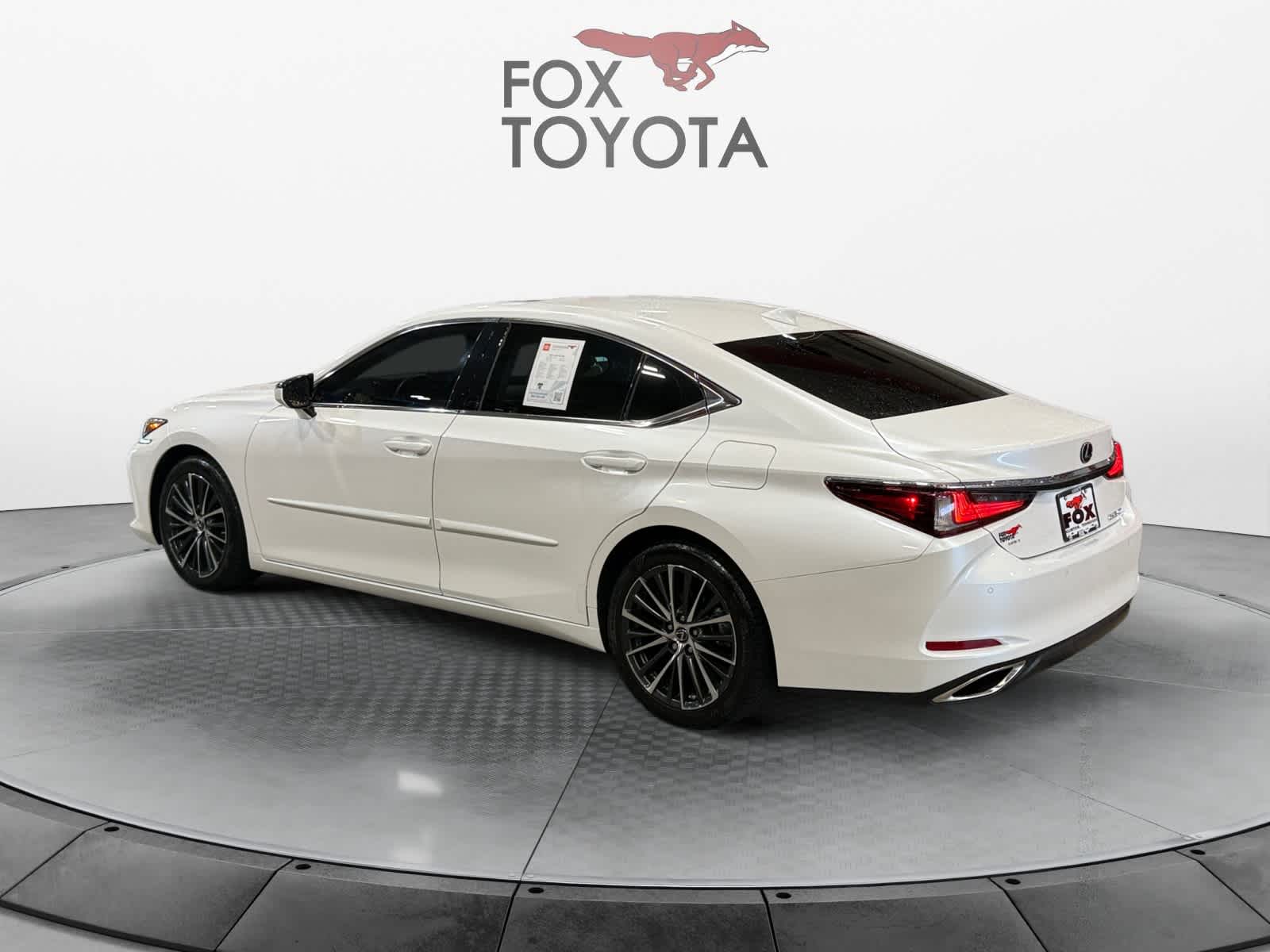 Used 2022 Lexus ES 350 Sedan