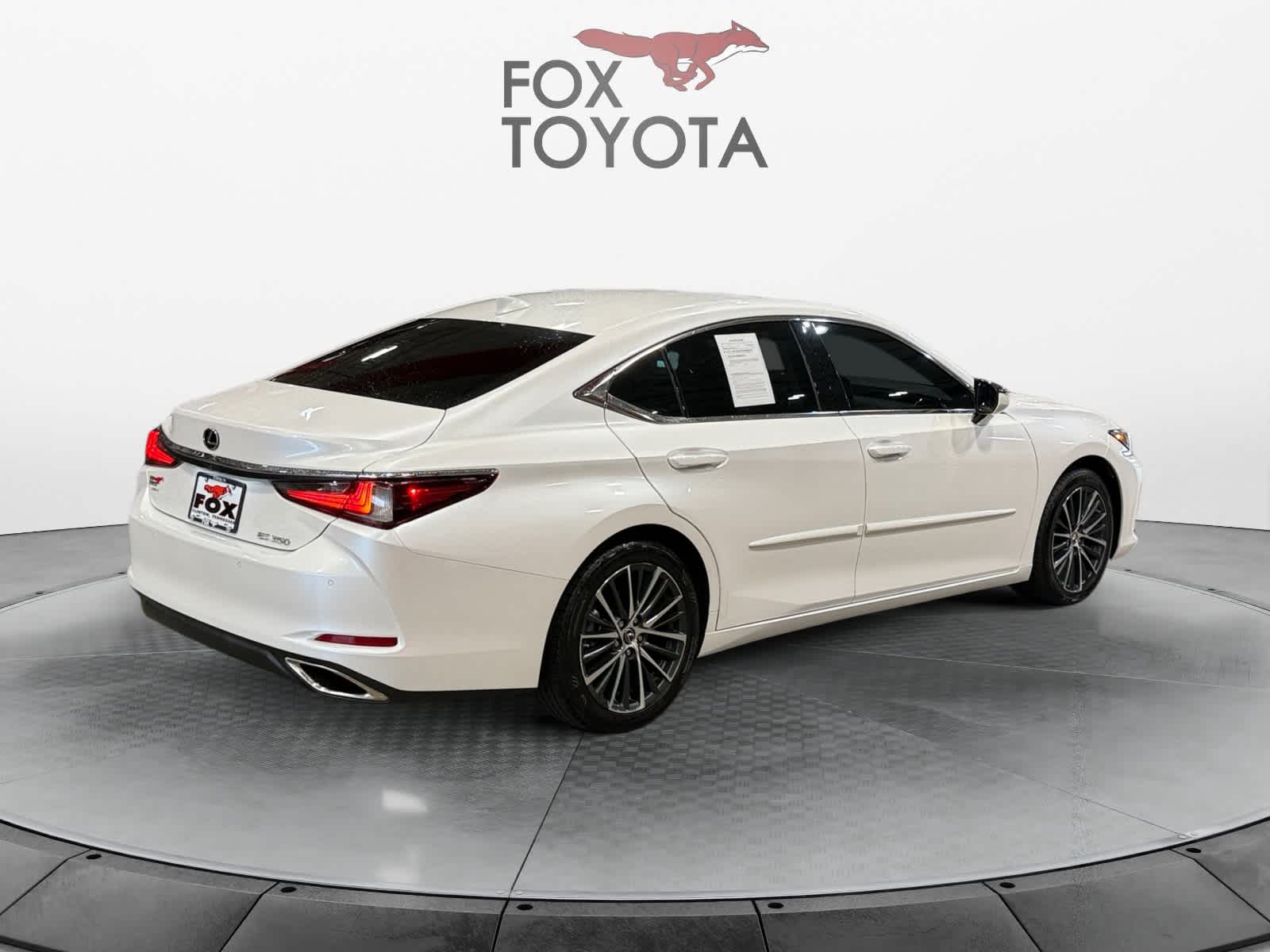 Used 2022 Lexus ES 350 Sedan