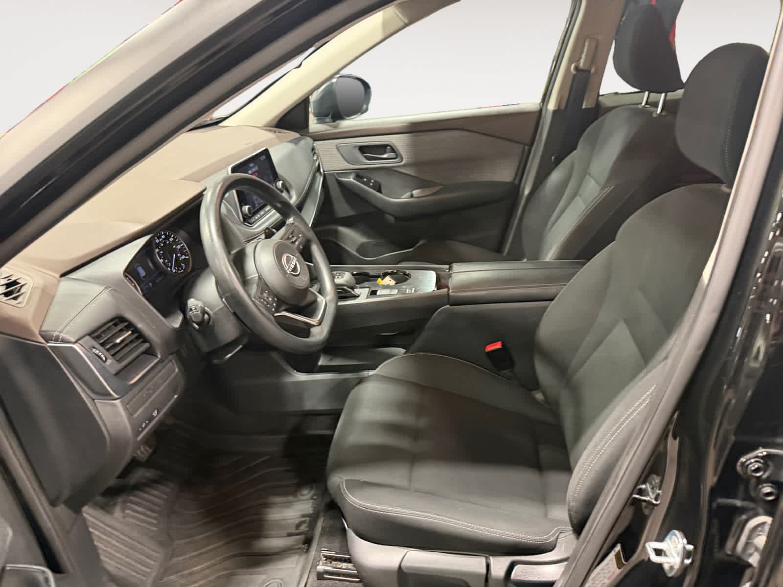 Used 2023 Nissan Rogue SUV