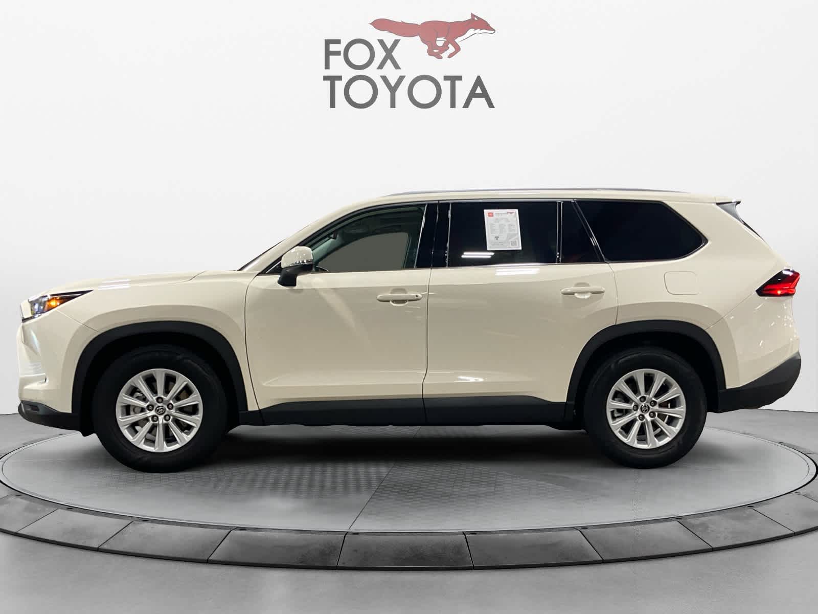 2024 Toyota Grand Highlander XLE 3