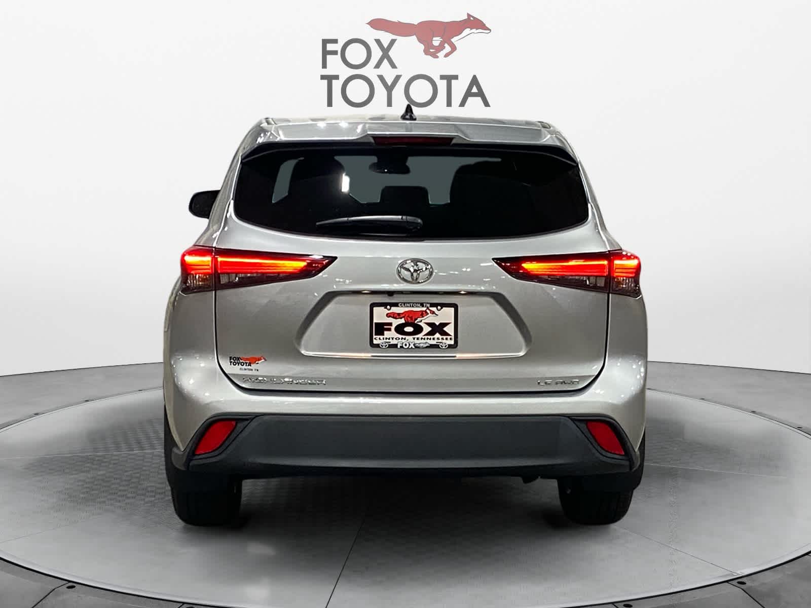 2022 Toyota Highlander LE 5