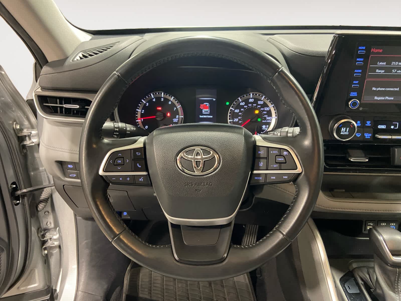 2022 Toyota Highlander LE 13