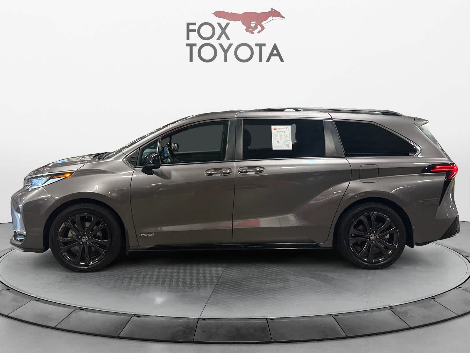 Used 2021 Toyota Sienna Van
