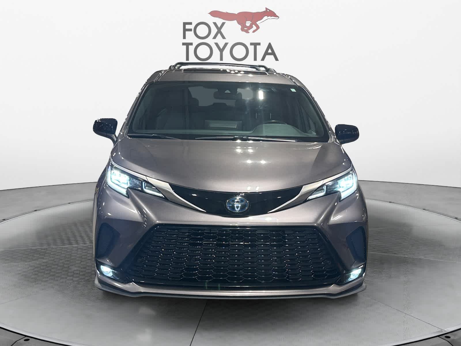 Used 2021 Toyota Sienna Van