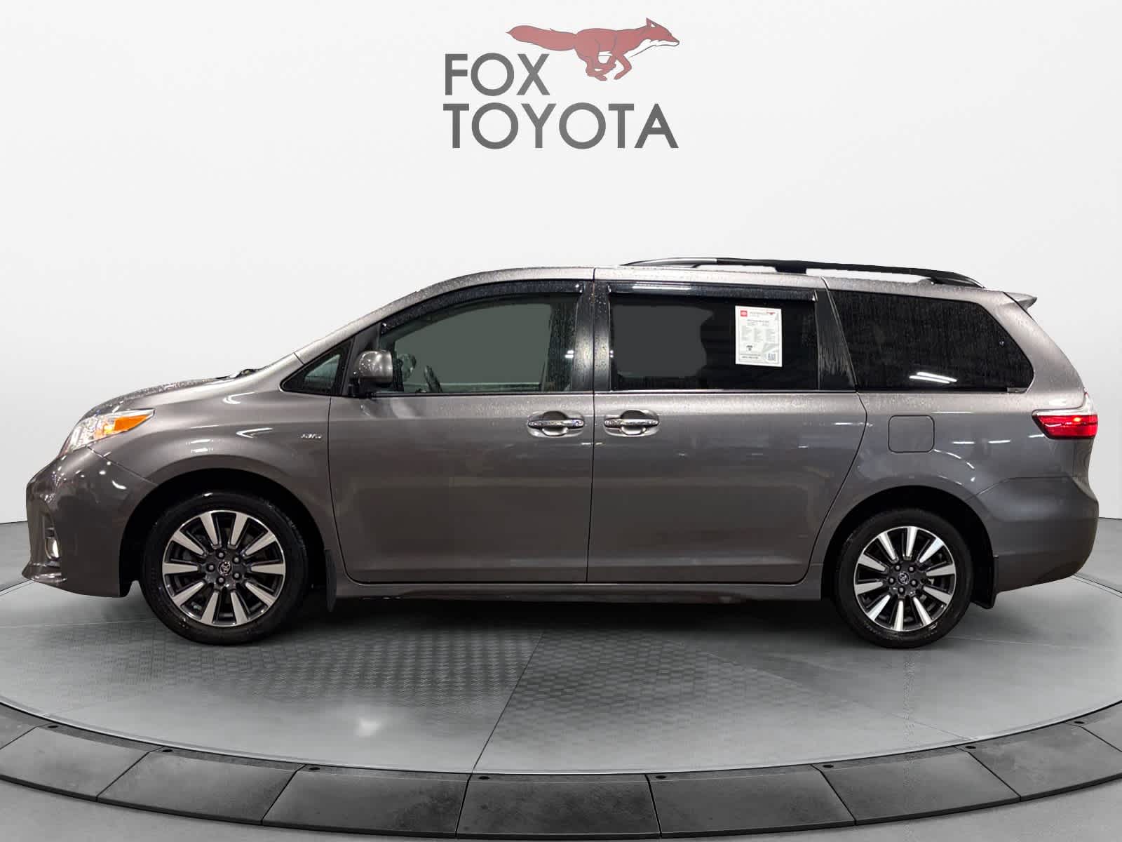 2019 Toyota Sienna XLE Premium 3