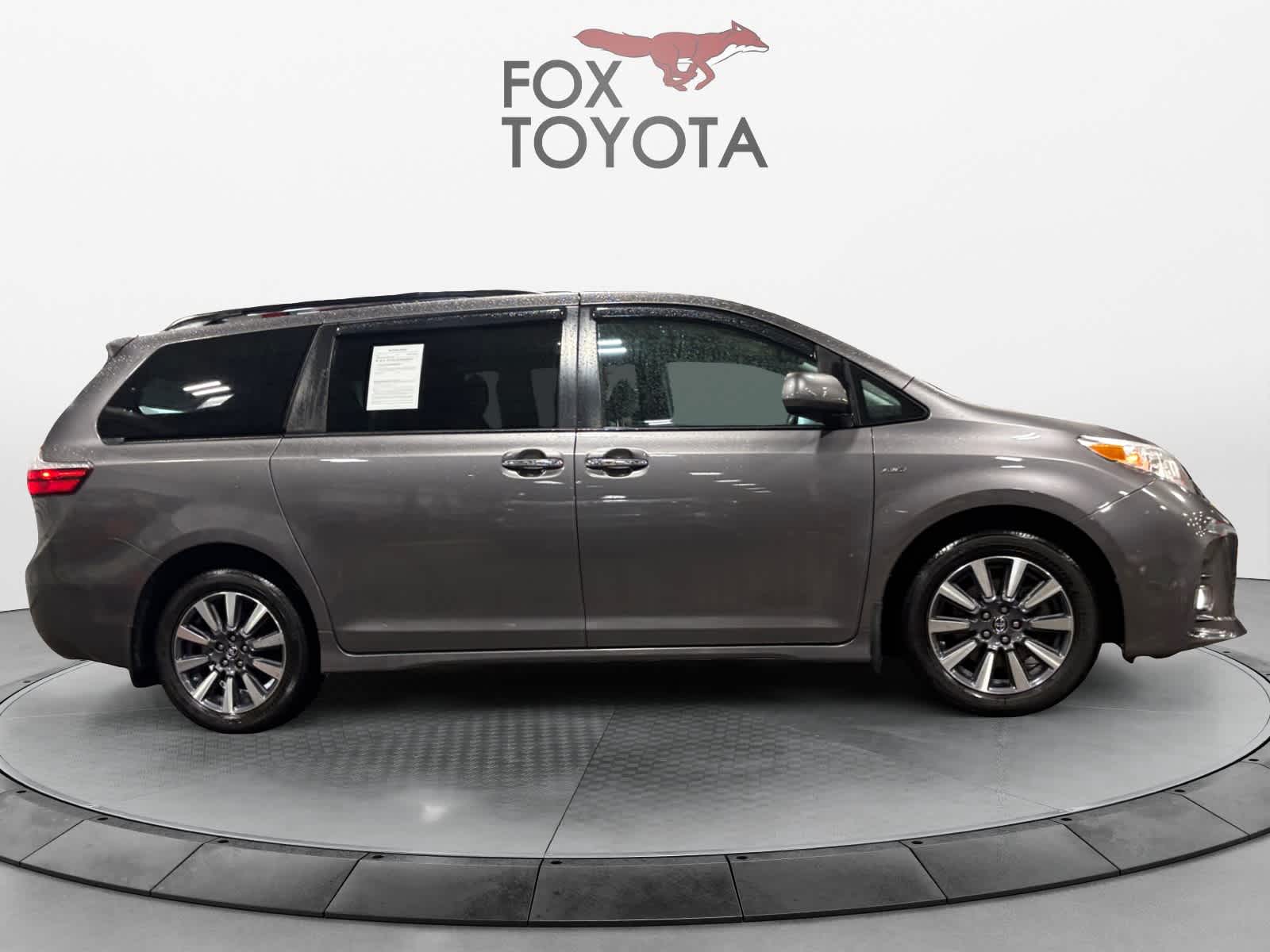 2019 Toyota Sienna XLE Premium 7