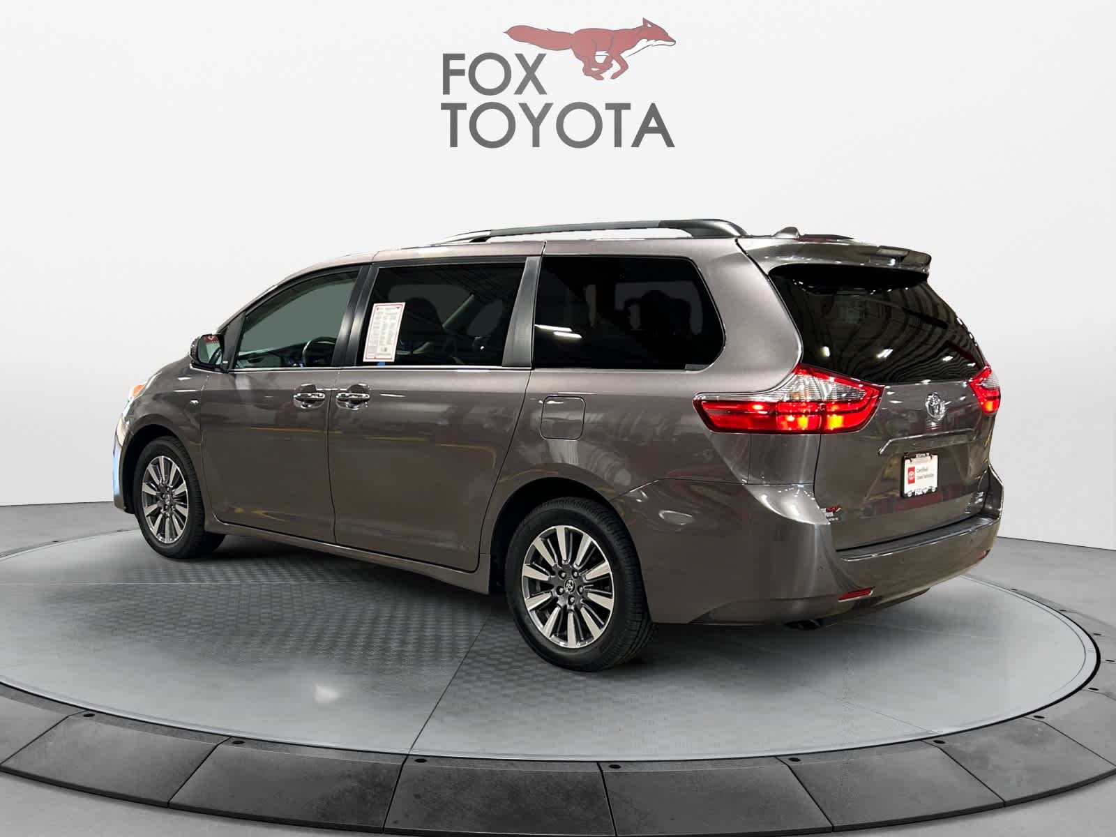 2020 Toyota Sienna XLE 4