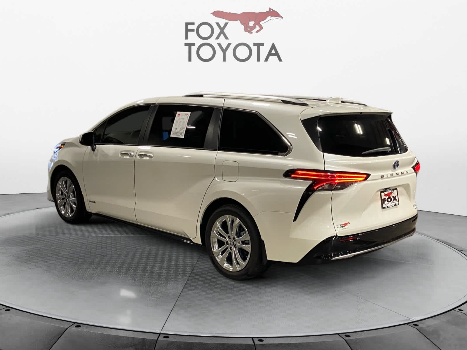 2021 Toyota Sienna Platinum 4