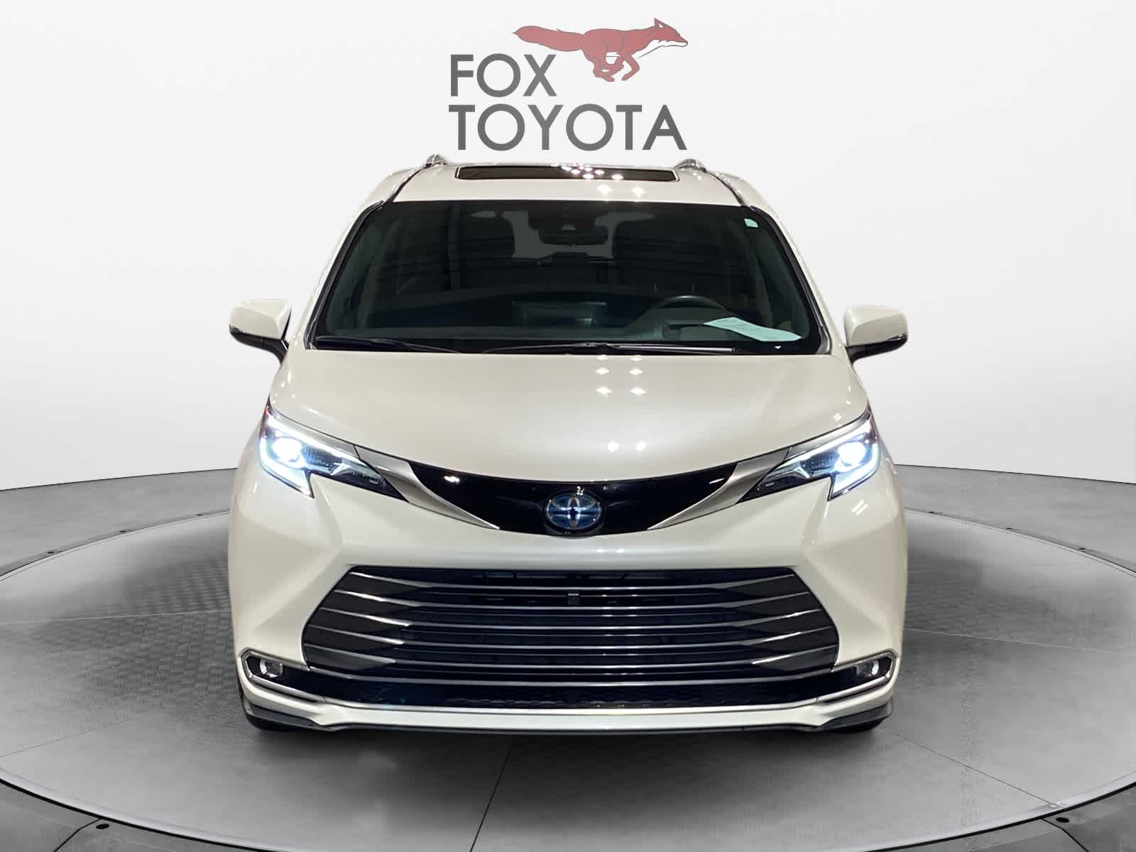 2021 Toyota Sienna Platinum 9