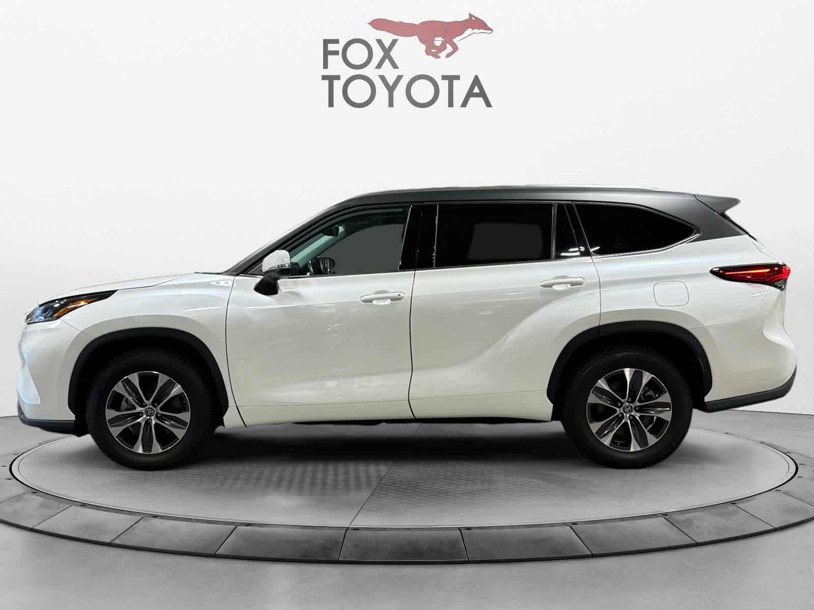 2021 Toyota Highlander XLE 4