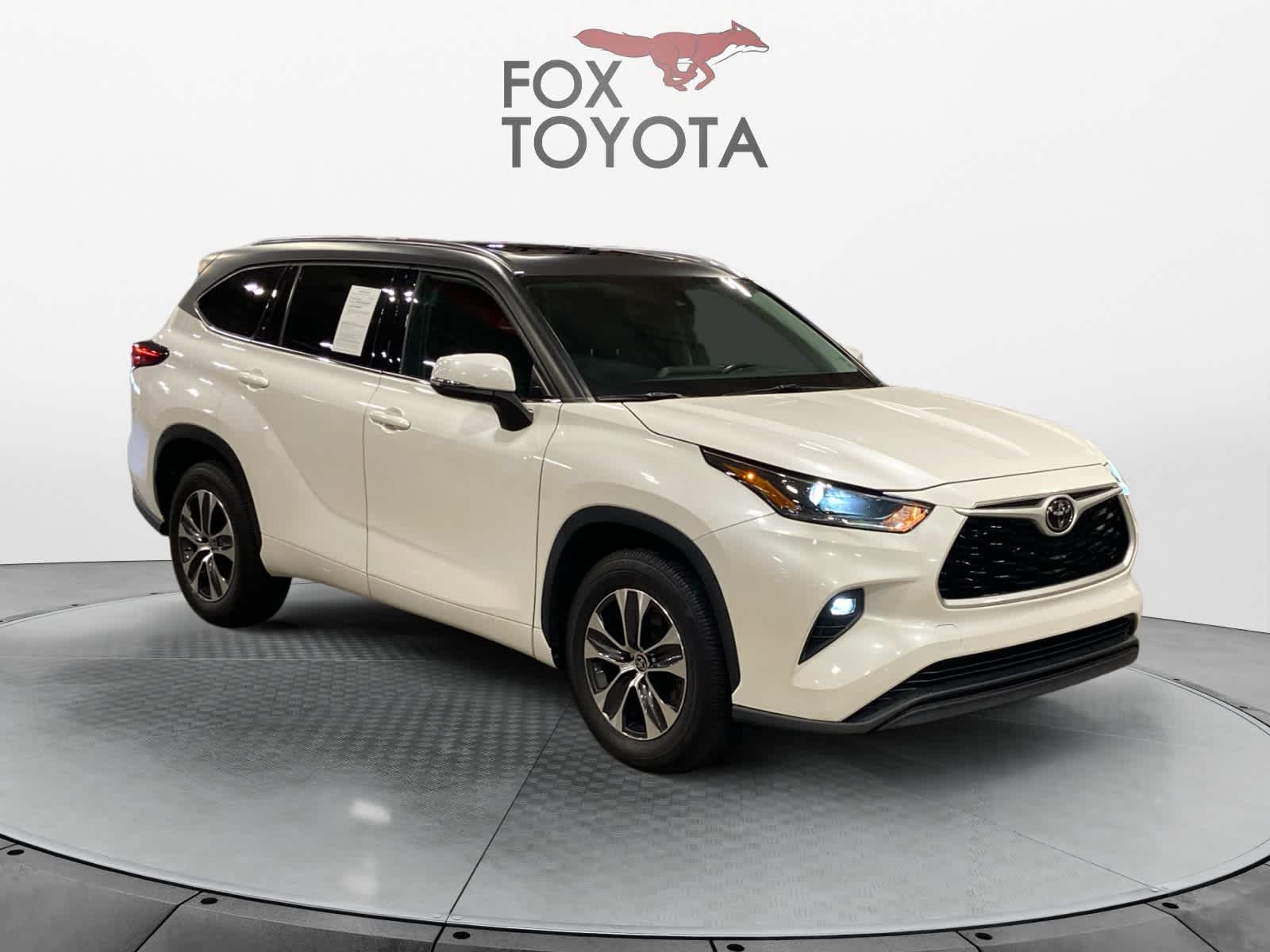 2021 Toyota Highlander XLE 8