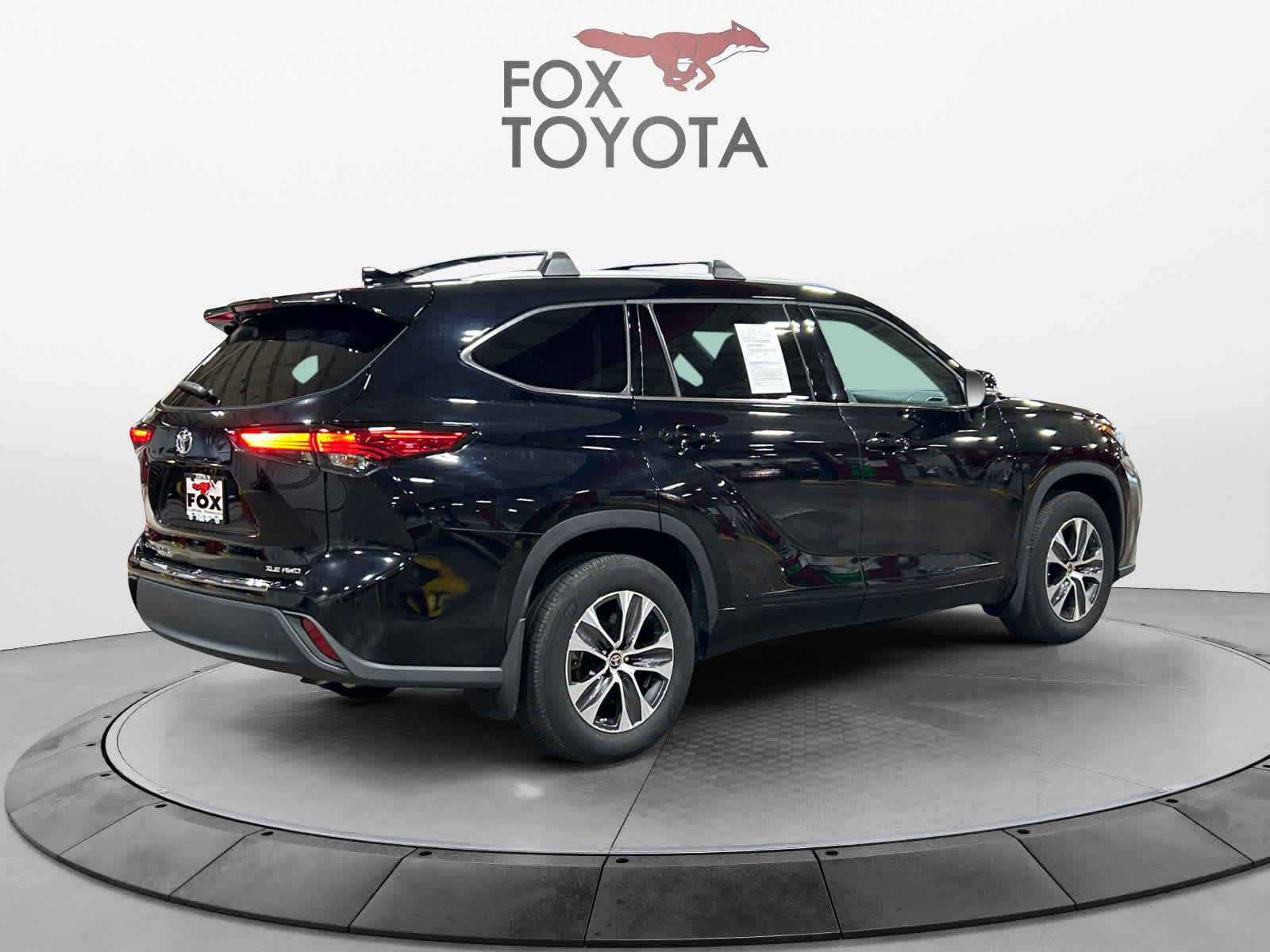 2022 Toyota Highlander XLE 5