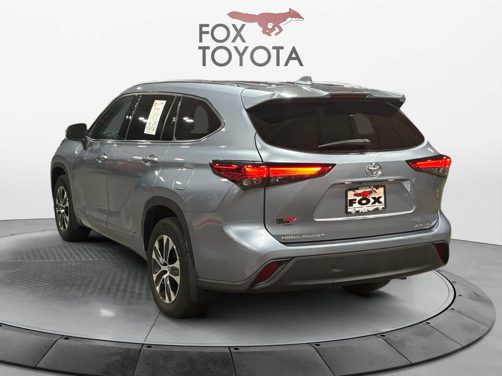 2021 Toyota Highlander XLE 4