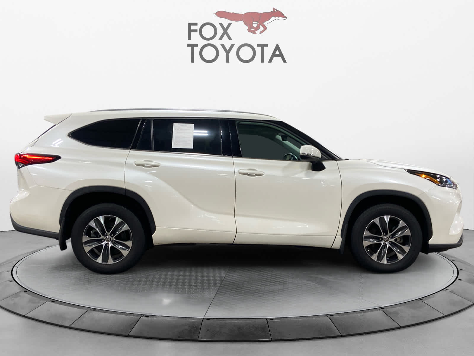 2021 Toyota Highlander XLE 7