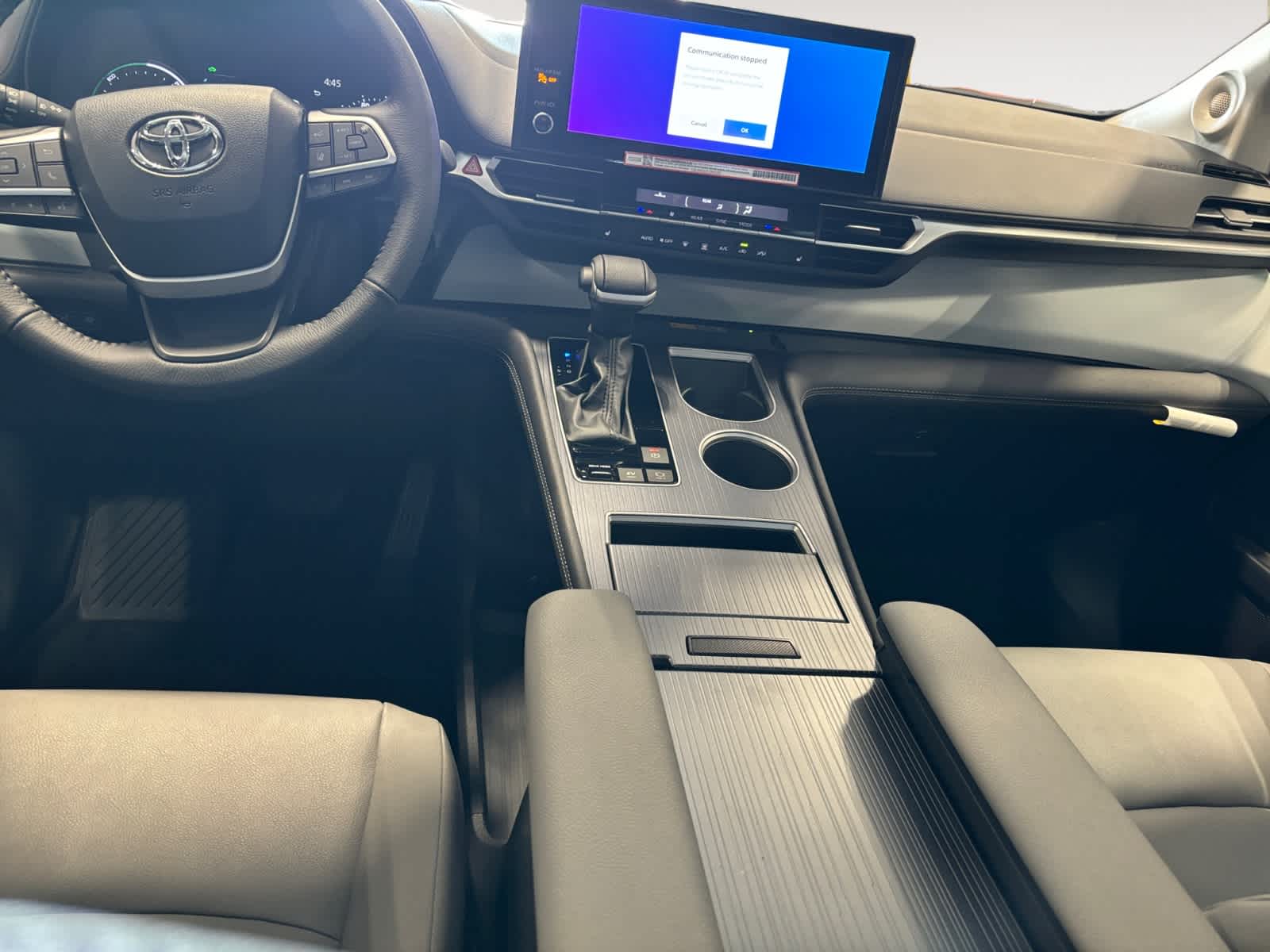 2025 Toyota Sienna XLE 10