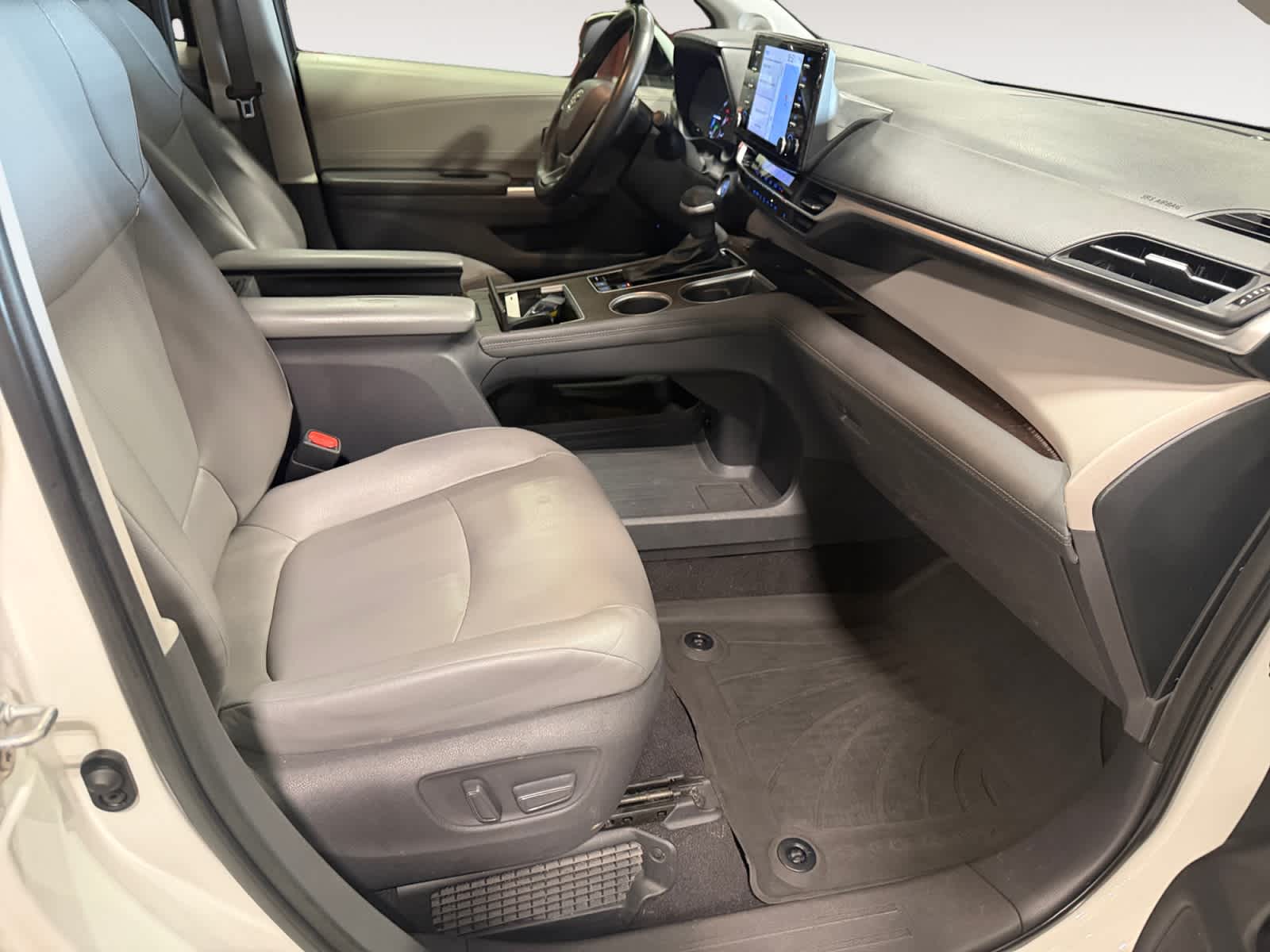 Used 2021 Toyota Sienna Van