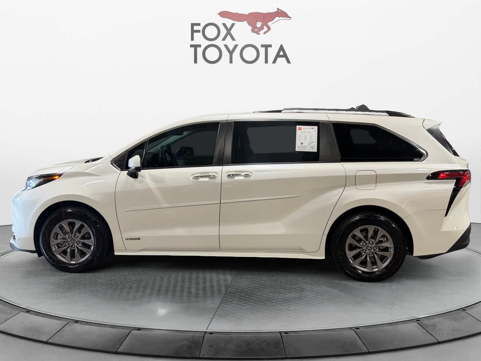 Used 2021 Toyota Sienna Van