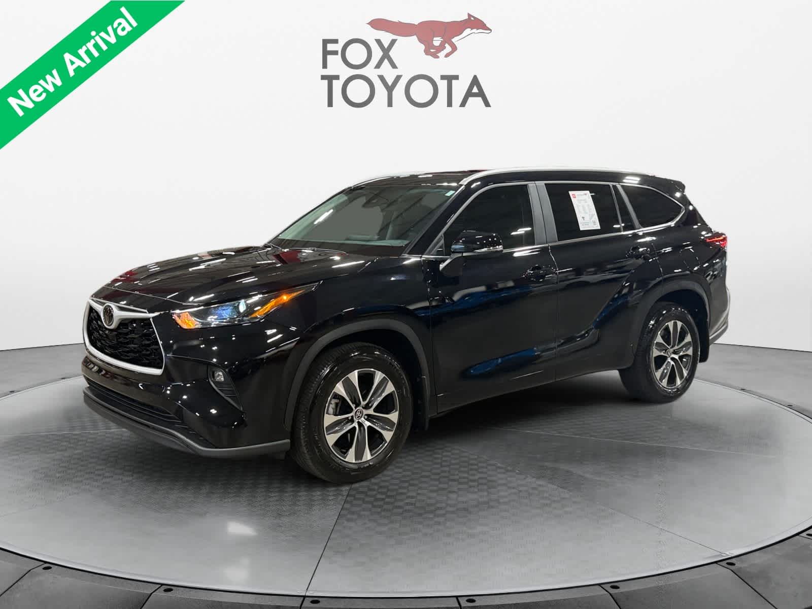 Used 2024 Toyota Highlander XLE