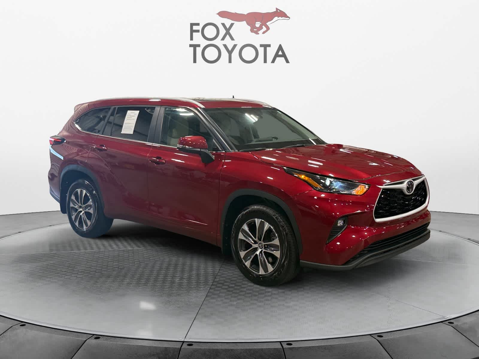 Used 2025 Toyota Highlander SUV