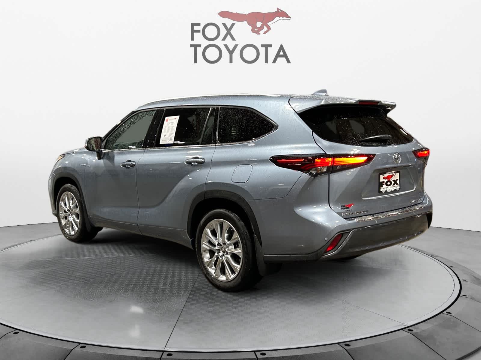 2024 Toyota Highlander Limited 4