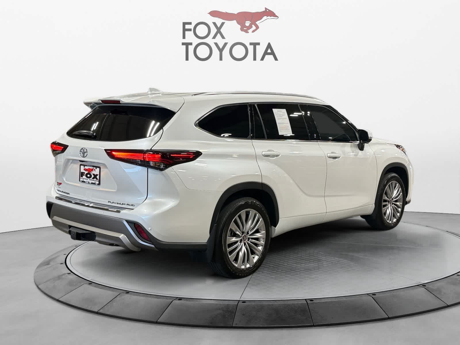 Used 2024 Toyota Highlander SUV