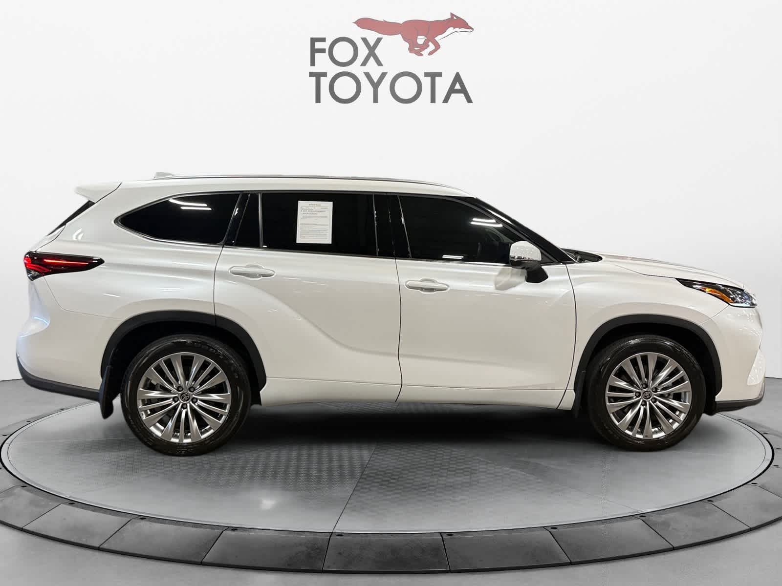 Used 2024 Toyota Highlander SUV
