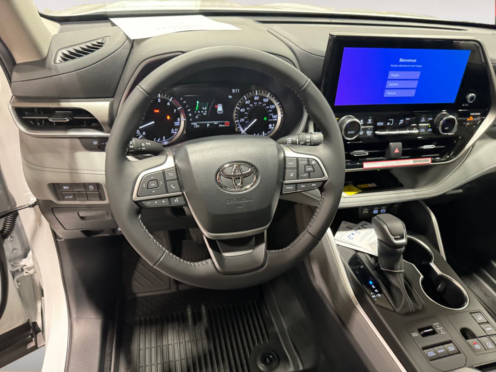 2024 Toyota Highlander XLE 13