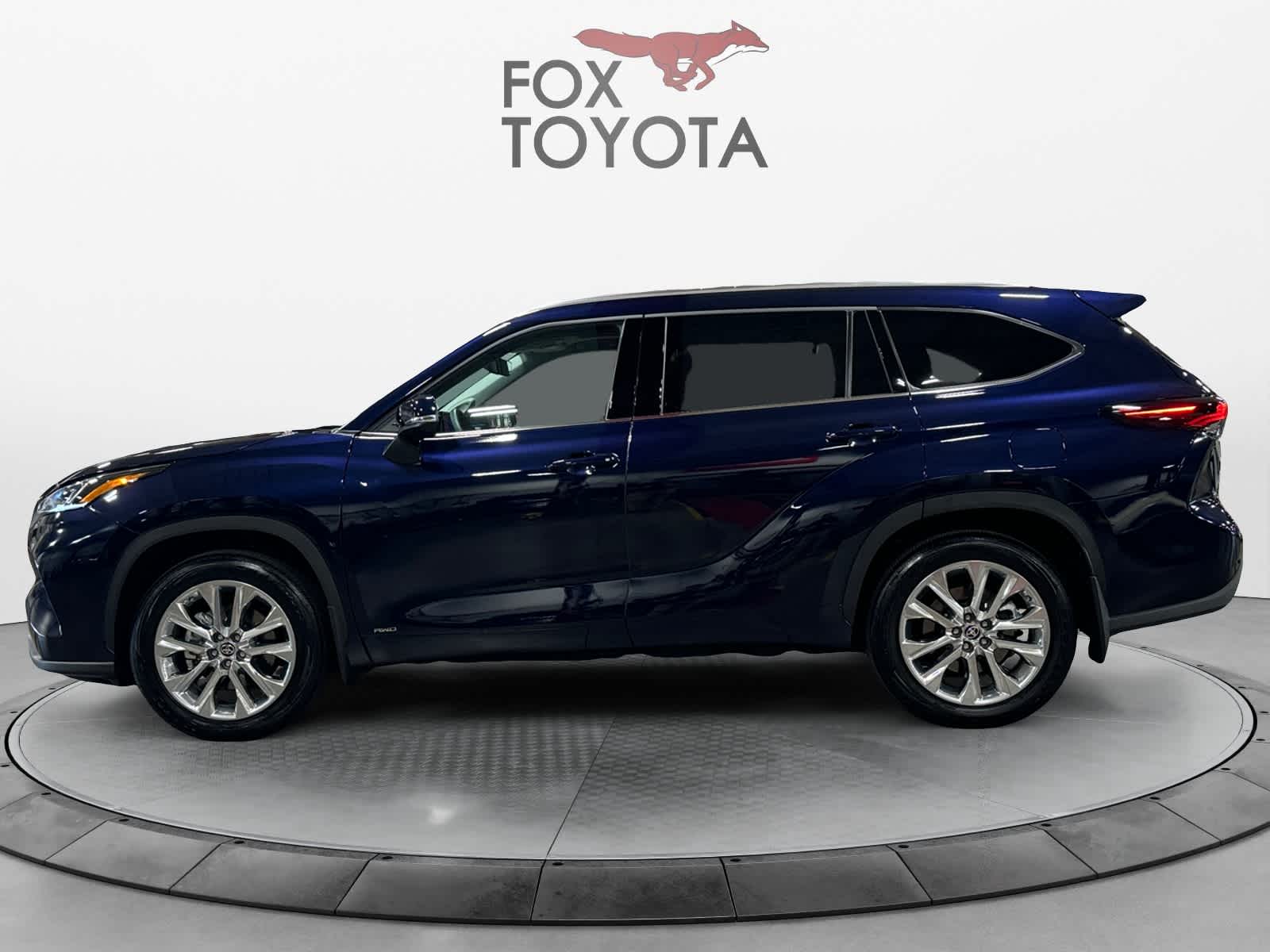 2024 Toyota Highlander Hybrid Limited 3