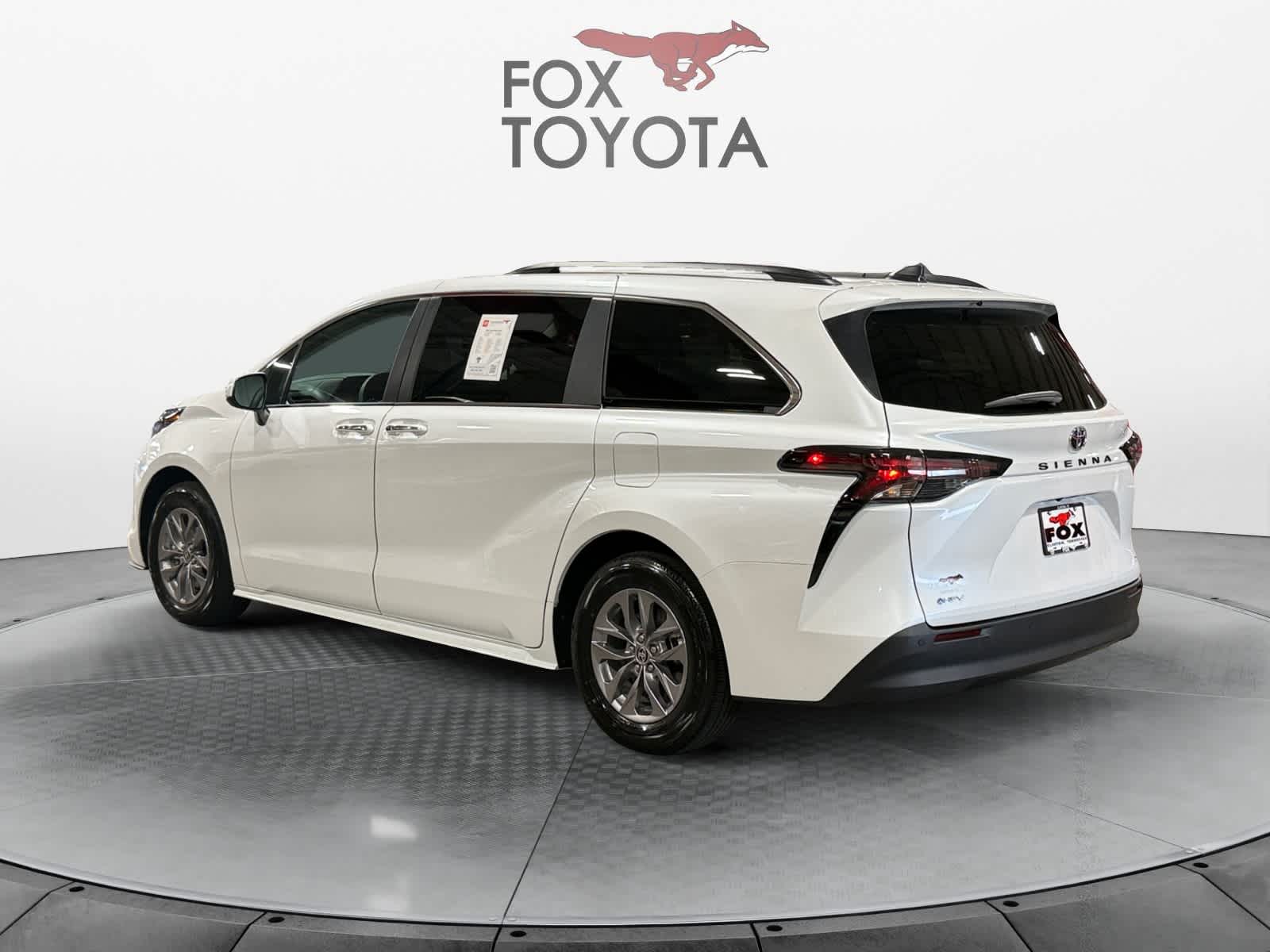 Used 2026 Toyota Sienna Van