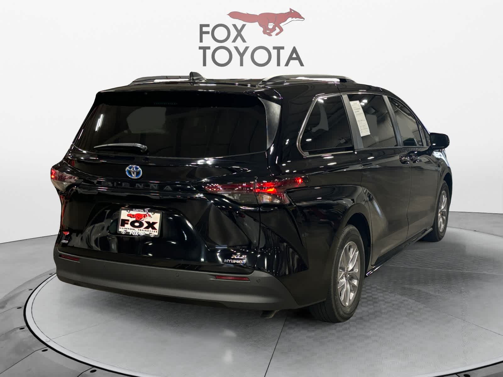 2024 Toyota Sienna XLE 6