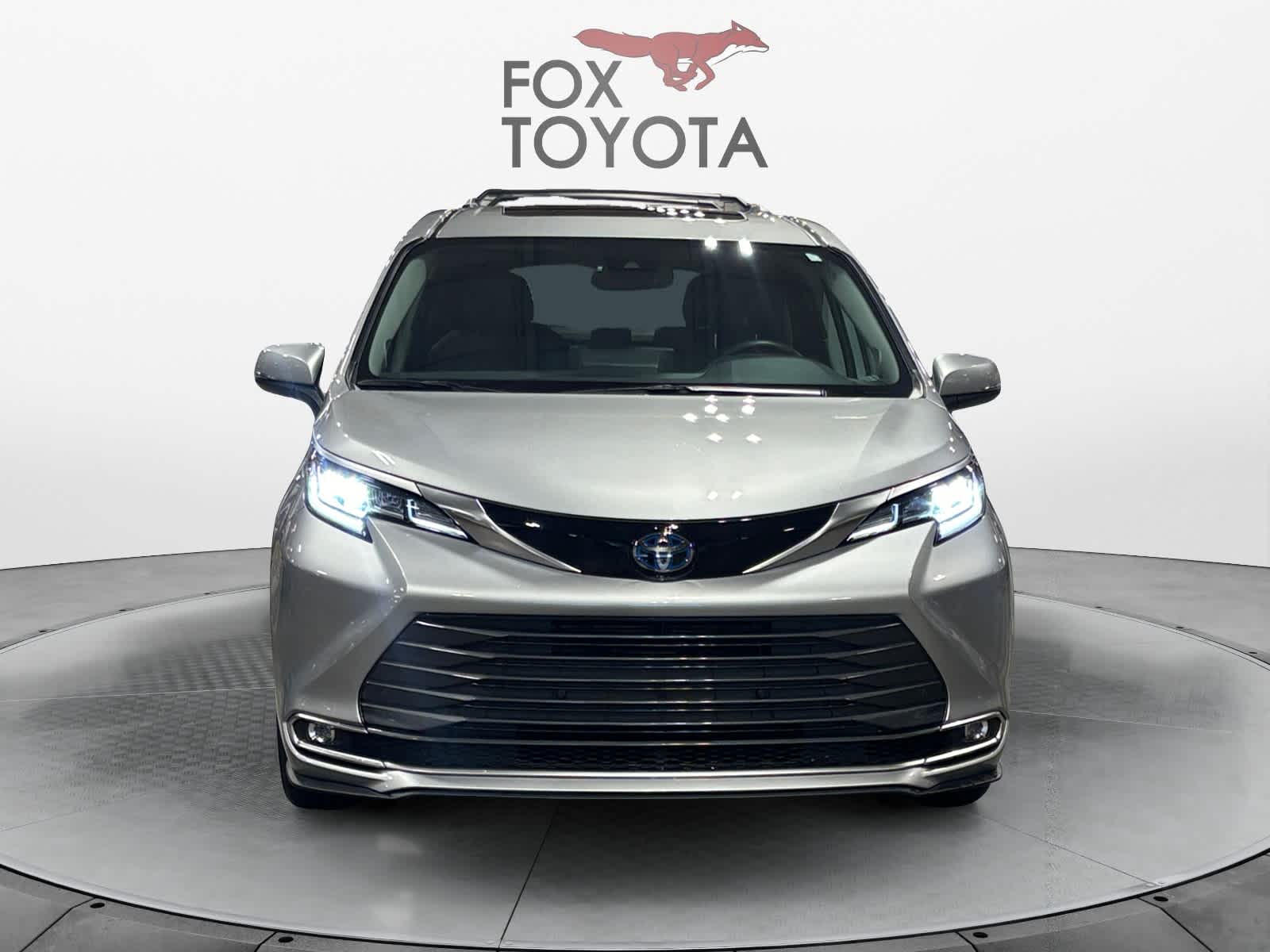 2022 Toyota Sienna Limited 9