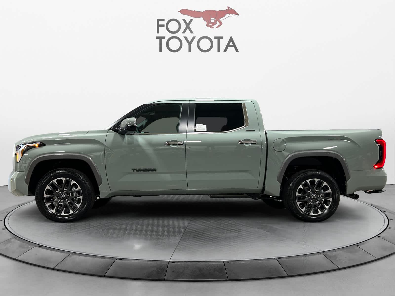 2025 Toyota Tundra Limited CrewMax 5.5 Bed 2