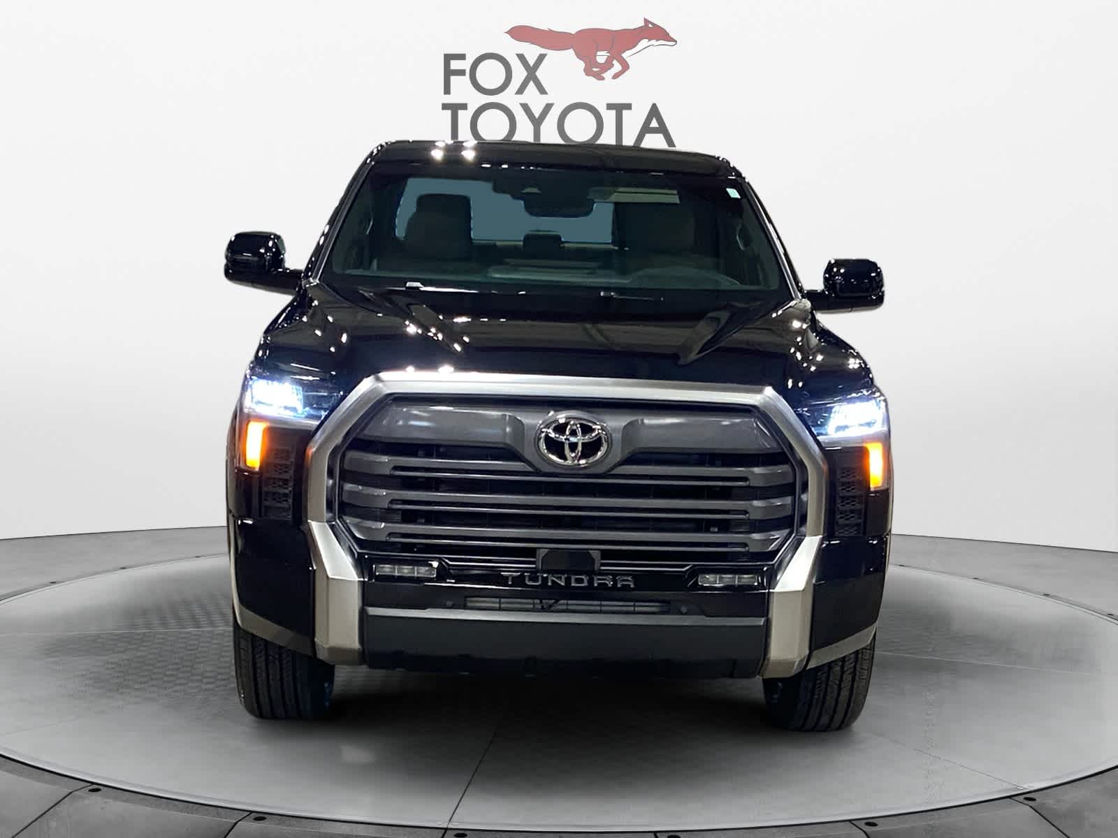 2025 Toyota Tundra Limited CrewMax 5.5 Bed 8