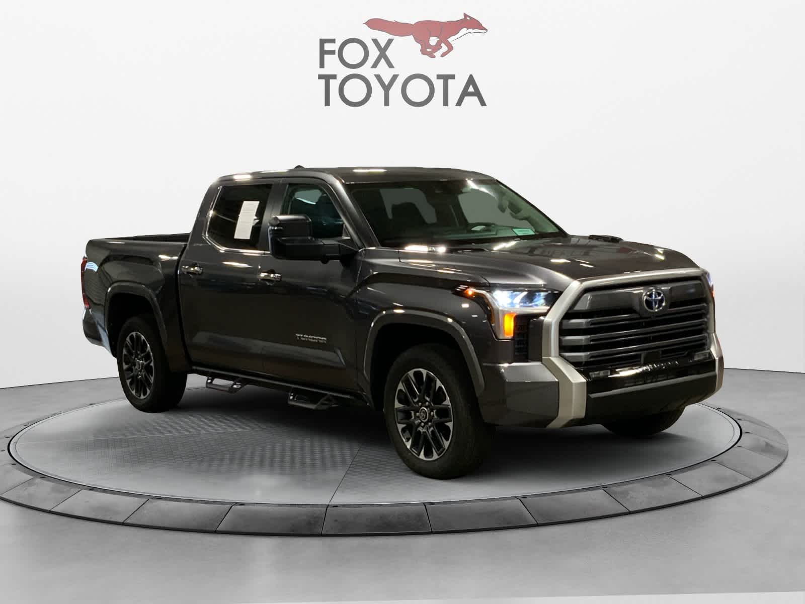 2024 Toyota Tundra Limited Hybrid CrewMax 5.5 Bed 8