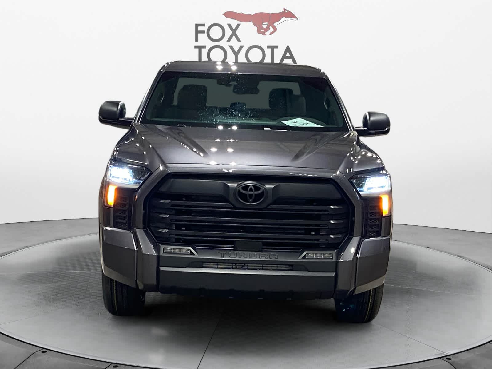 2025 Toyota Tundra SR5 CrewMax 5.5 Bed 8