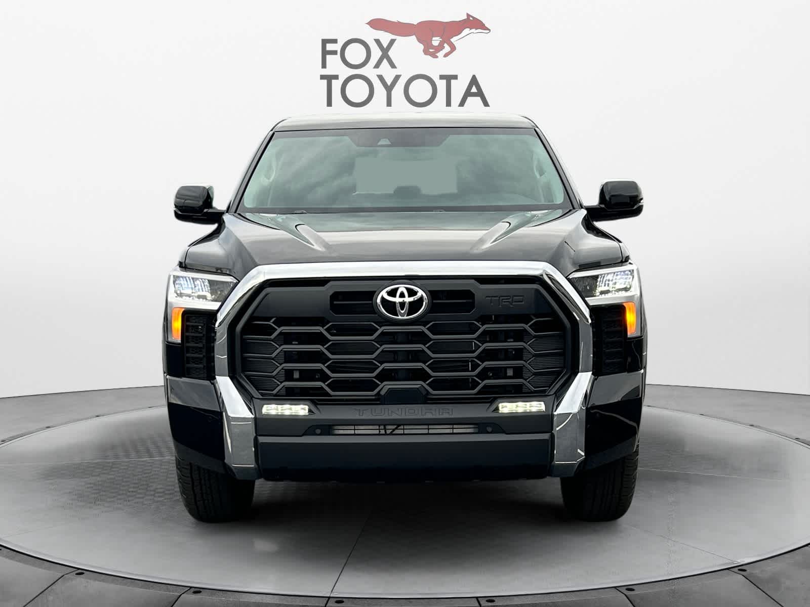 2024 Toyota Tundra SR5 CrewMax 5.5 Bed 8