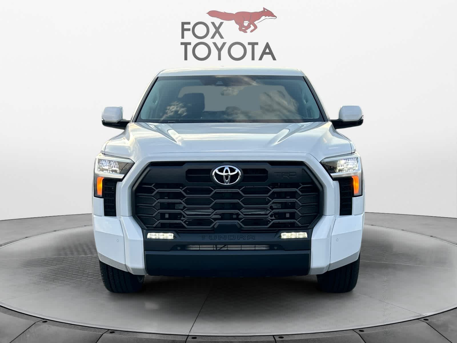 2024 Toyota Tundra SR5 CrewMax 5.5 Bed 8