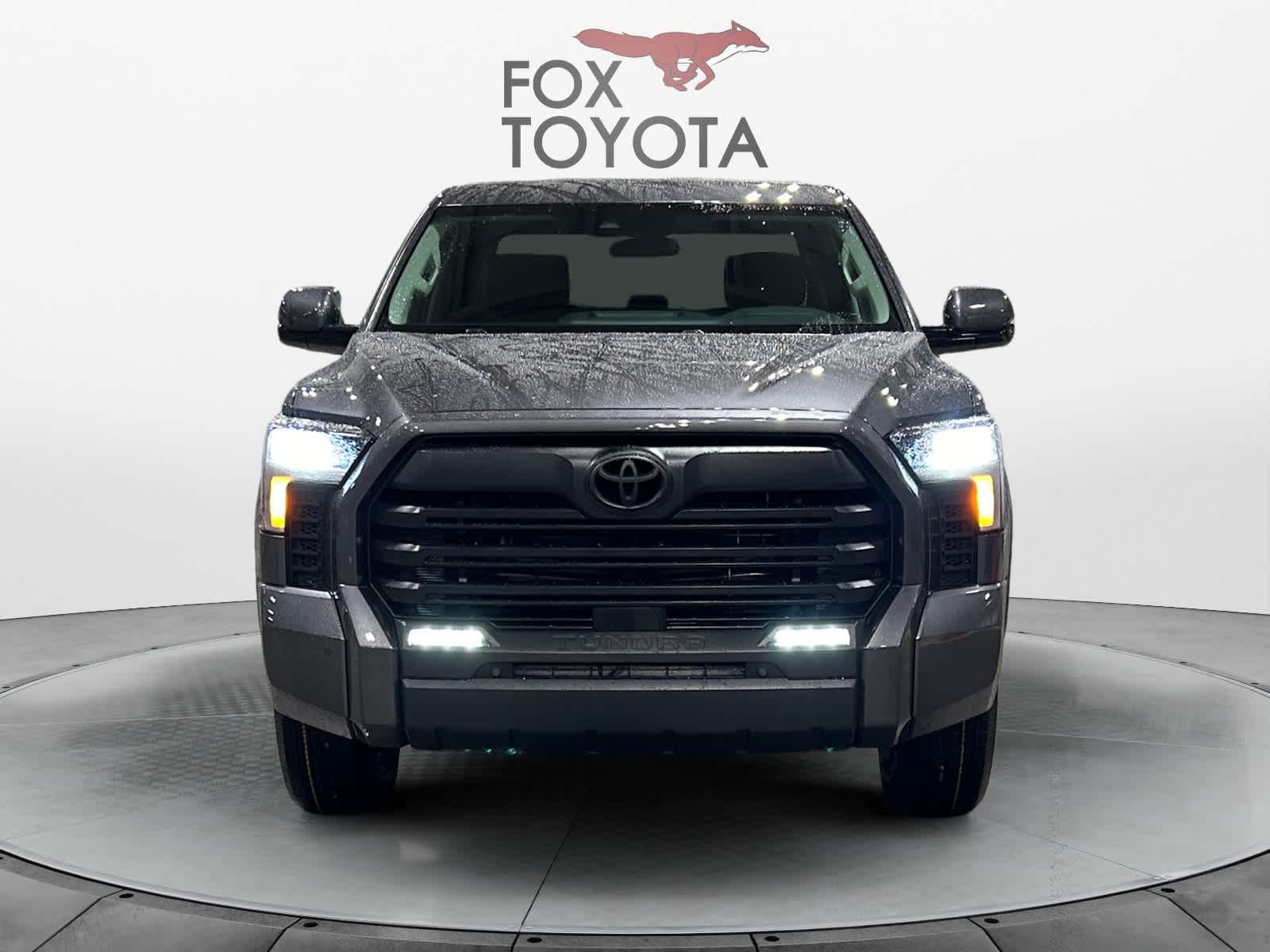 2024 Toyota Tundra SR5 CrewMax 5.5 Bed 8