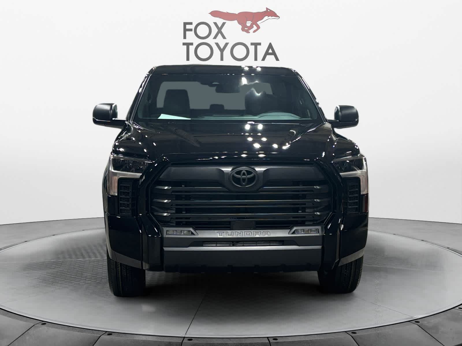 2025 Toyota Tundra SR5 CrewMax 5.5 Bed 8