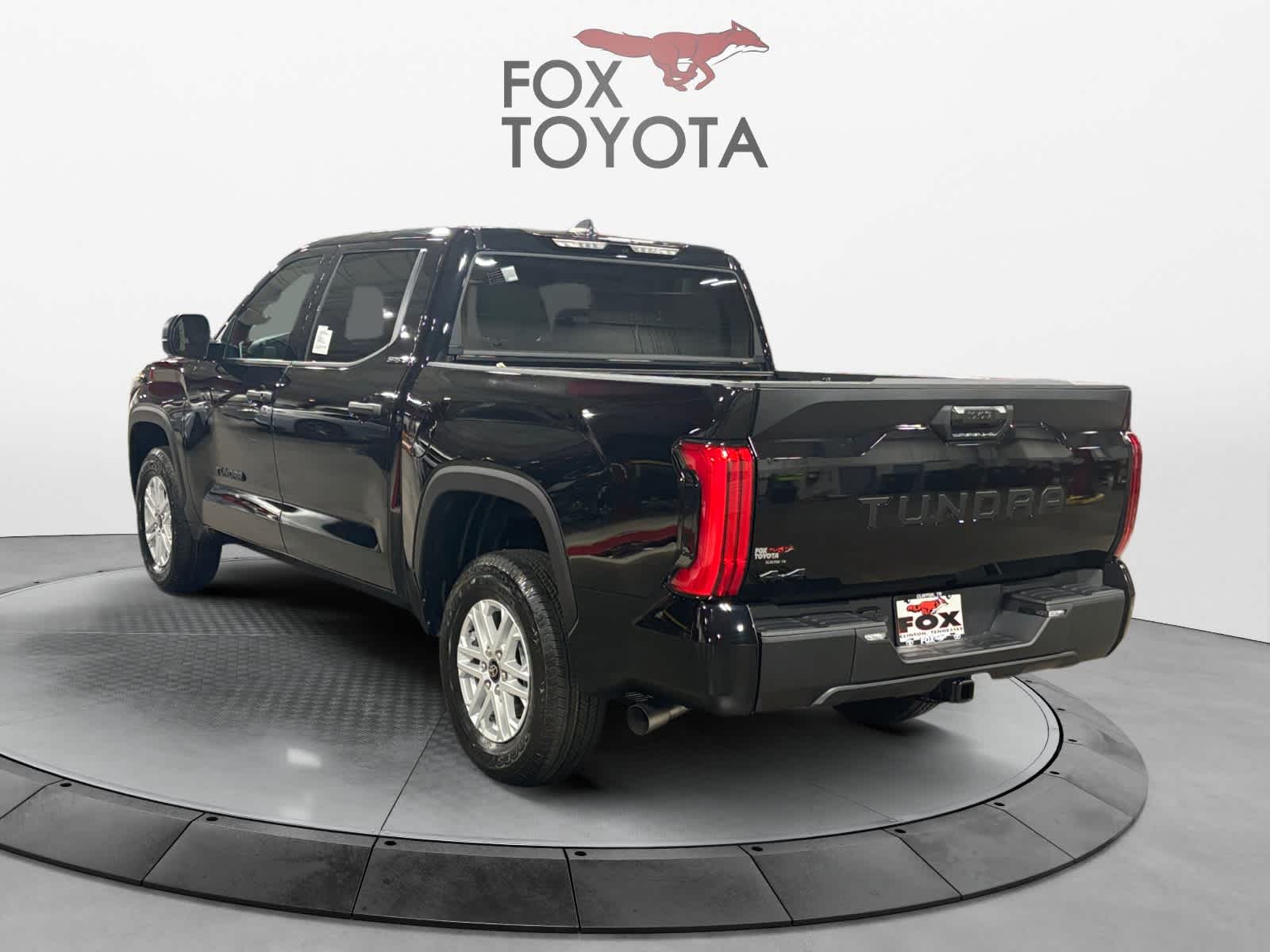 2025 Toyota Tundra SR5 CrewMax 5.5 Bed 2